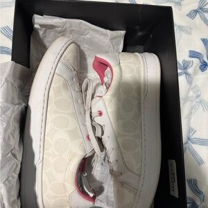 Coach White and Pink Logo Sneakers